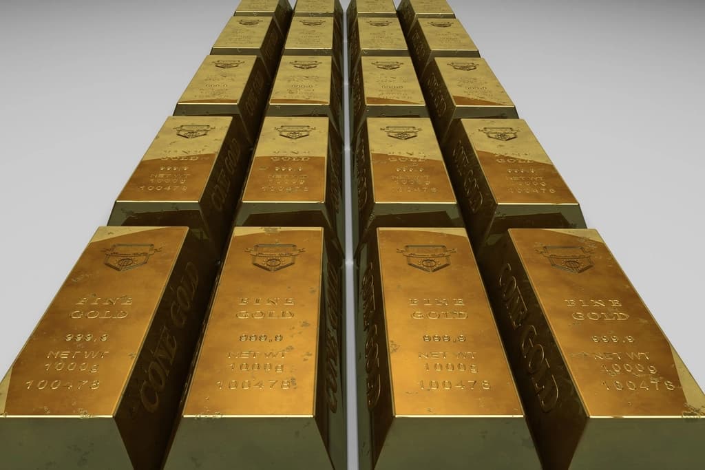 Gold Q2 2026 Outlook: NFP, Tariffs, and What Comes After the $1,000 Crash