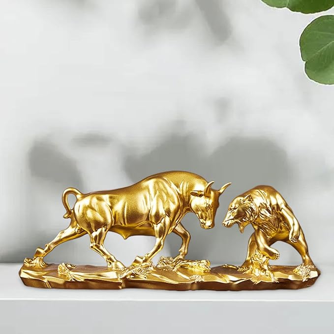 Clash of Market Titans™ – Bear and Bull Statue (Gold Edition)